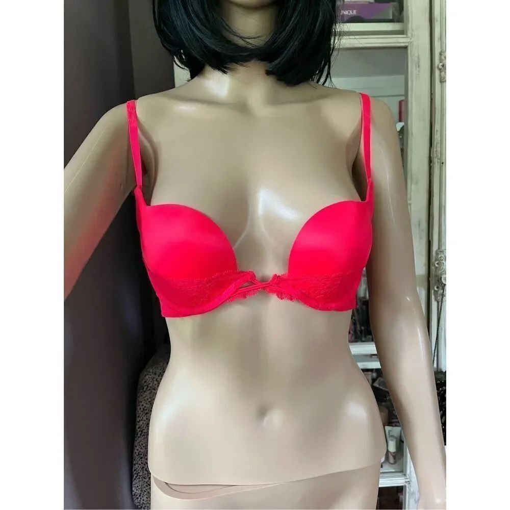 Victoria’s Secret Red Lace Trim Very Sexy Padded Demi Bra sz 32C